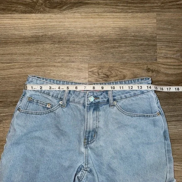 Edikted Denim Cutoff Shorts Light Wash High Rise Frayed Womens Medium - Picture 2 of 9